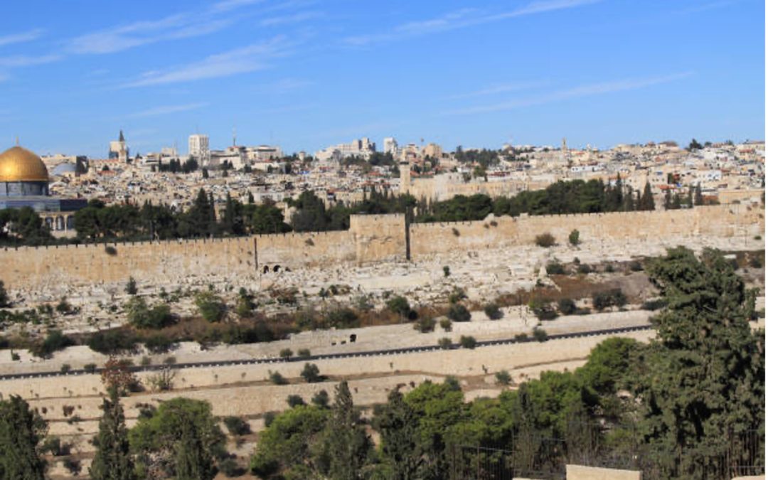 The Golden Gate and the Exaltation of the Holy Cross