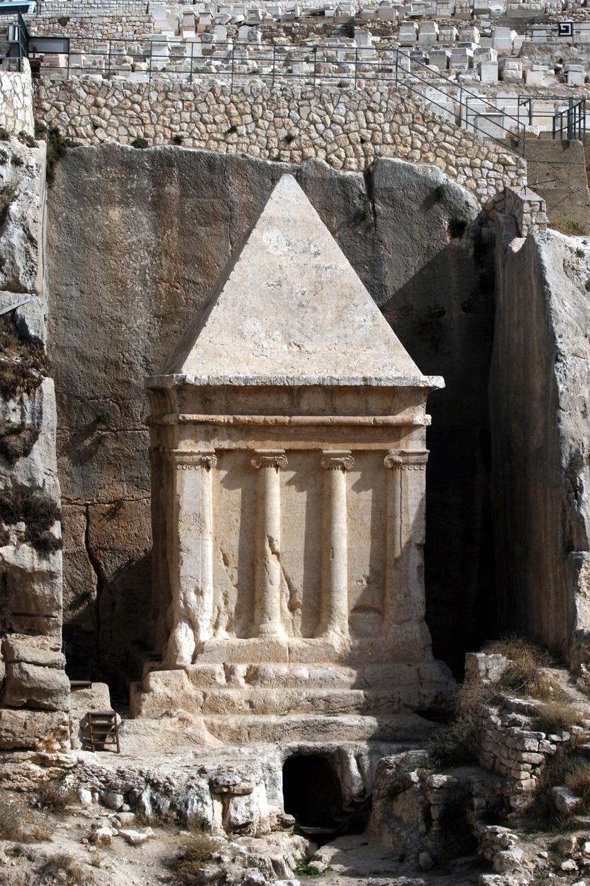El mausoleo de Zacarías en el Valle del Cedrón. Henri Gourinard
