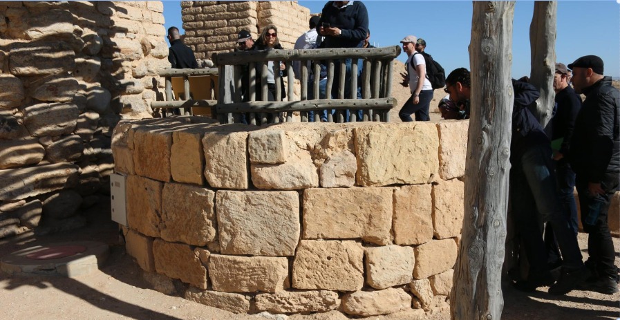 Tel Sheva is probably the Beersheba of the covenant between Abraham and Abimelech. Its well is located near the city gate, but outside the walls, so that the inhabitants of the city could not seize the water. Photo: Lior Peleh (2019).